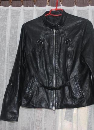 Стильна шкіряна куртка , кожанка creazioni in pelle