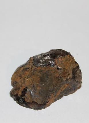 Рах-топаз камінь 44*35*23 мм. натуральний димчастий кварц