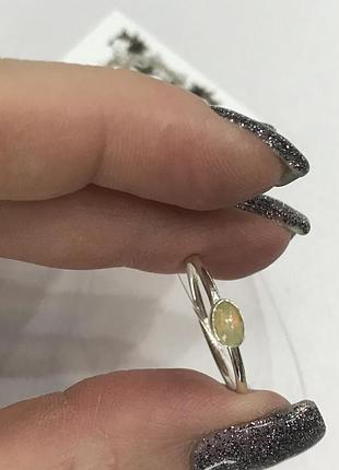 Ефіопський опал кільце 16,3 розмір кільце з натуральним опалом у серебрі кільце з каменем опал срібло індія