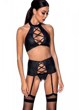 Комплект из эко-кожи с имитацией шнуровки nancy set black s/m - passion топ, трусики и пояс для чулок