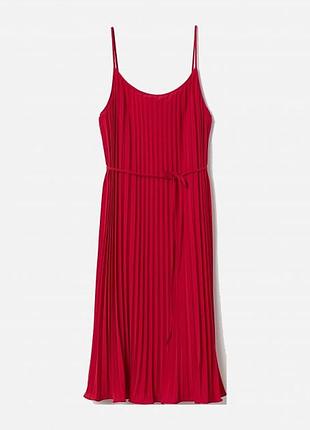 Плиссированное платье h&m 2022 2