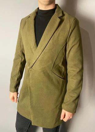 Мужское классическое приталенное пальто на одну пуговицу - хаки5 фото