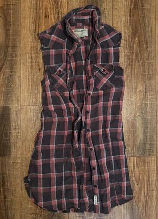 Стильная удлиненная рубашка в клетку uk