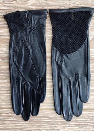 Сенсорные перчатки женские кожаные без подкладки с гипюром у запястья