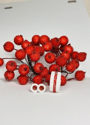 Керамические пусеты серьги-гвоздики женские белые с красными цирконами8 фото