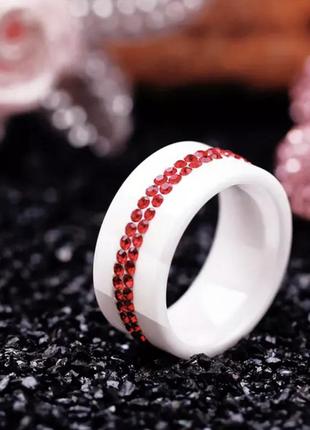 Кольцо керамическое женское белое с кристаллами3 фото