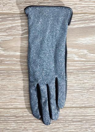 Сенсорные женские черные кожаные перчатки с блестящей поверхностью
