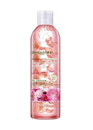Гель для душу bioaqua abstract fresh petals shower gel 250 мл сакура