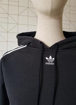 Классный укороченный худи adidas оригинал, оверсайз худи adidas, трикотажный кроп худи с лампасами5 фото