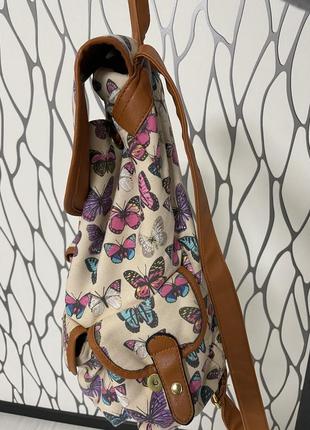 Рюкзак в метелики