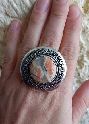 Серебряное кольцо с яшмой брекчия1 фото