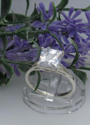 Серебряное кольцо с квадратным камнем "исключительность"8 фото