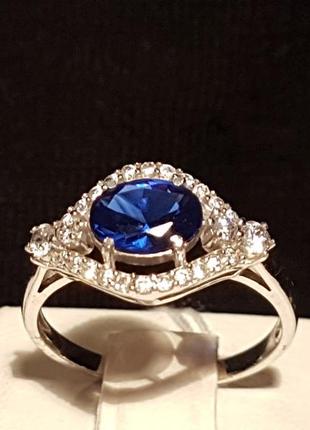Серебряное кольцо прага с сапфиром. 1579/9р-hsph 18,5