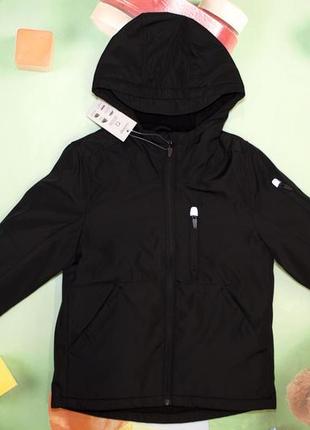 Чорна куртка для хлопчика на флісі george 16261 фото
