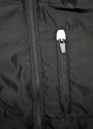 Чорна куртка для хлопчика на флісі george 16266 фото