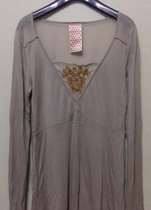 Кофточка блузка футболка з вишивкою muchacha