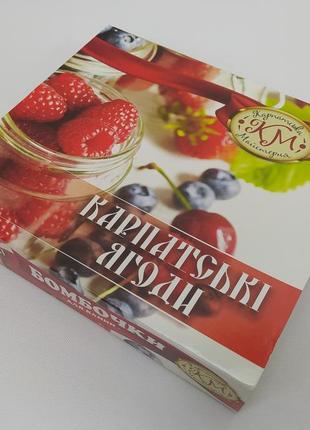 Набор полубомбочек для ванны с ароматами ваниль, хвоя, черника, мандарин и корица