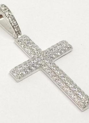 Золотой крестик с фианитами. артикул кр048би