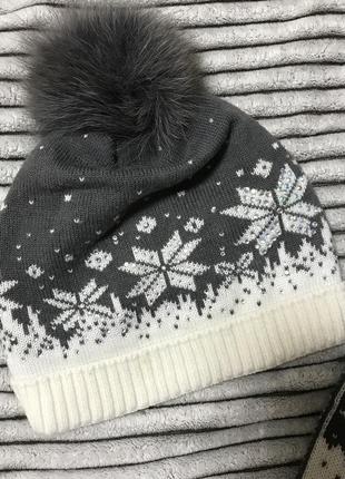 Шапка и шарф