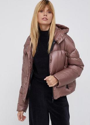 Пуховик женский refrigiwear