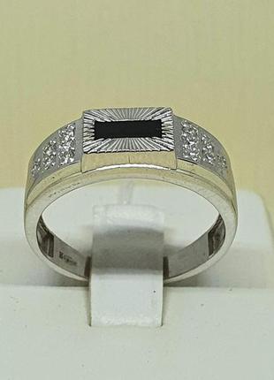 Серебряное мужское кольцо с фианитами. 60028р 20,5