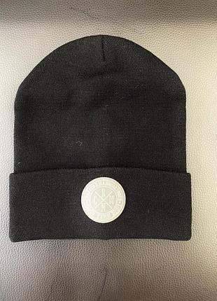 Шапка чоловіча rocamoon street з силіконовим патчем rcmn чорна