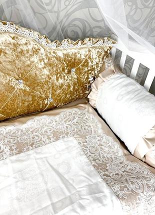Комплект постели в детскую кроватку с бортиками подушками, королевский3 фото
