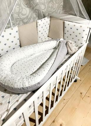 Комплект постели в детскую кроватку бортиками подушками