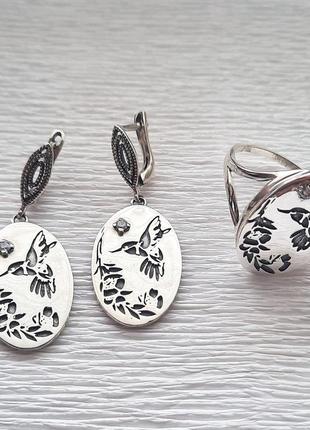 Срібна каблучка та сережки колібрі