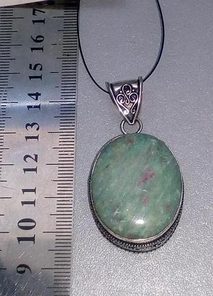 Рубін в фуксите кулон з натуральним рубіном у фуксите в сріблі