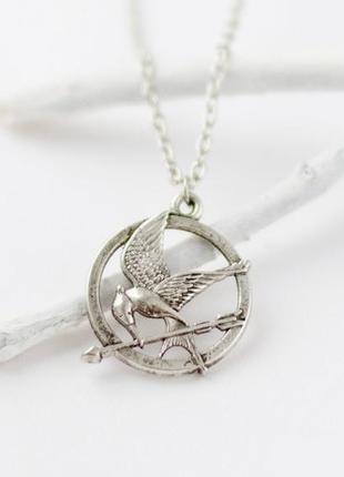 Подвеска кулон сойка пересмешница голодные игры амулет оберег подвеска підвіска