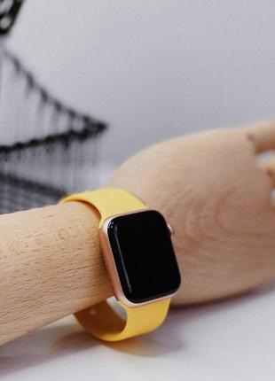 Стильний спортивний ремінець для apple watch 42-44 силіконовий лимонний