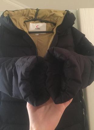 Продам новый пуховик, зимняя куртка, пальто, одеяло чёрное с подкладом цвета горчицы3 фото