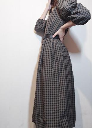 Вінтажна пишна сукня в клітинку з рукавами-фонарями3 фото