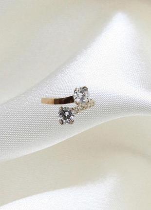 Кольцо серебряное с фианитом 2,45 г