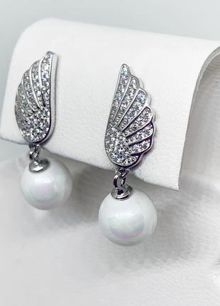 Сережки-гвоздики срібні з перлами і кубічним цирком "крилья" 3,74 г3 фото
