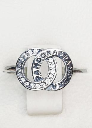 Кольцо серебряное с кубическим цирконием  18 1,7 г