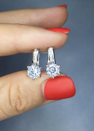 Сережки серебряные с кубическим цирконием арт:1023620 4,2 г