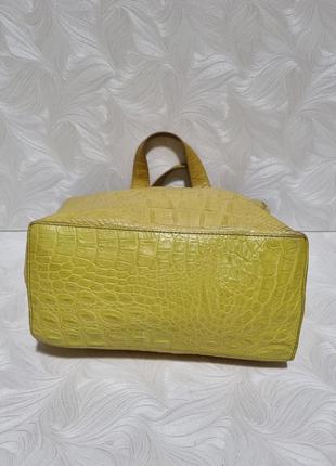 Шкіряна сумка лимонного кольору furla4 фото