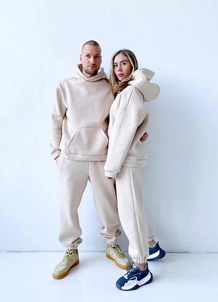 Модний якісний теплий костюм