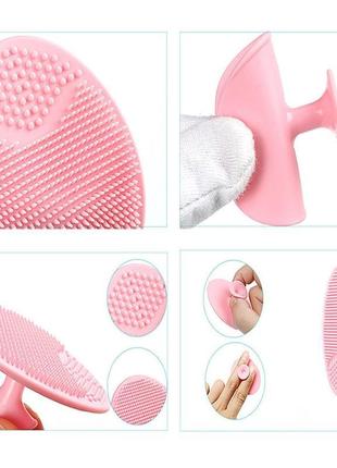 Силиконовая щетка массажер для умывания и очищения кожи лица qz4108 розовый светлый3 фото