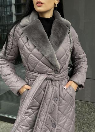Стильне жіноче пальто стокгольм зима7 фото