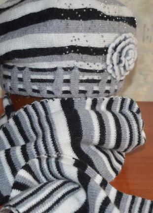 Шикарный,очень теплый ангоровый комплект,шапка-берет,шарф,всем идет3 фото