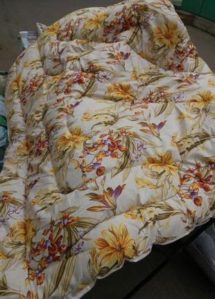 Теплое одеяло из овечьей шерсти 175*210. хлопок. цвета разные.