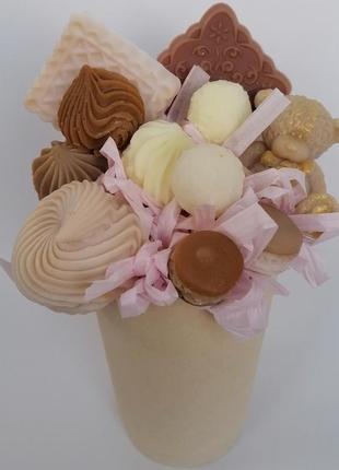 Подарунок на 8 березня мило букет  мильних солодощів квіткова композиція з мила ручної роботи весняні квіти