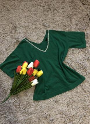 Актуальная кофта с бисером