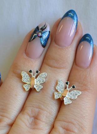 Серебряные серьги - гвоздики с золотыми пластинами бабочки4 фото