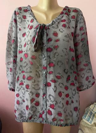 Блузка красивая