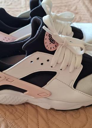 Кросівки nike huarache run розмір 38