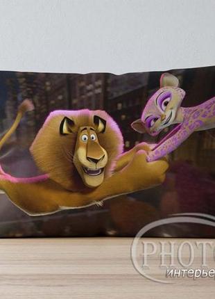 Детская подушка с фото "мадагаскар"